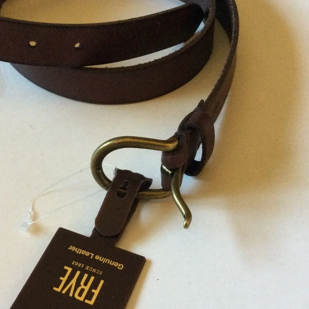 FRYE TWISTED STUD LEATHER BELT BROWN WITH BRASS D RING BUCKLE SIZE LARGE NWT